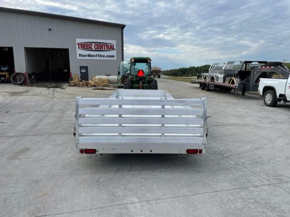 New 2024 Aluma 8120TA-EL-R-BT-SR Solid 12 inch sides Bifold Tailgate 81"x20ft