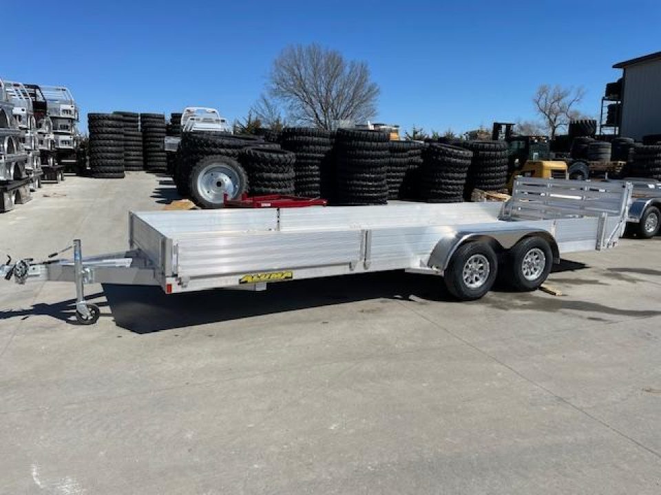 New 2024 Aluma 8120TA-EL-R-BT-SR Solid 12 inch sides Bifold Tailgate 81"x20ft