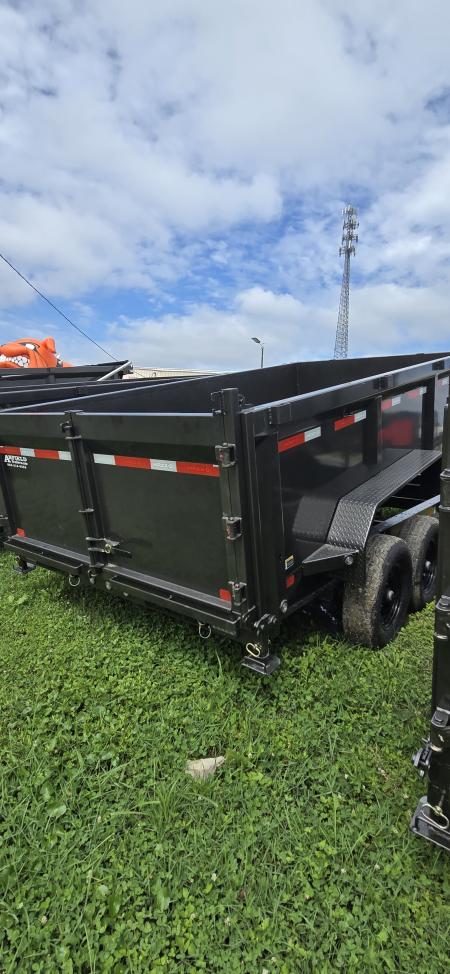 New 2027 MAXX-D DJX8314 Dump Trailer