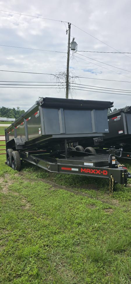 New 2027 MAXX-D DJX8316 Dump Trailer