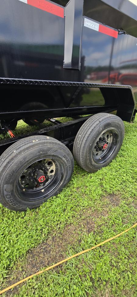 New 2027 MAXX-D DTB8316 Dump Trailer