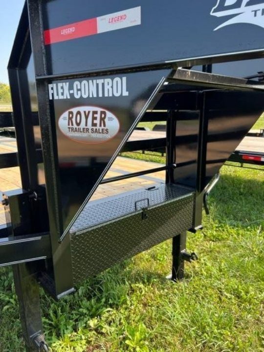 New 2026 Legend Trailers 32' GOOSENECK TA DUALS Deckover Trailer
