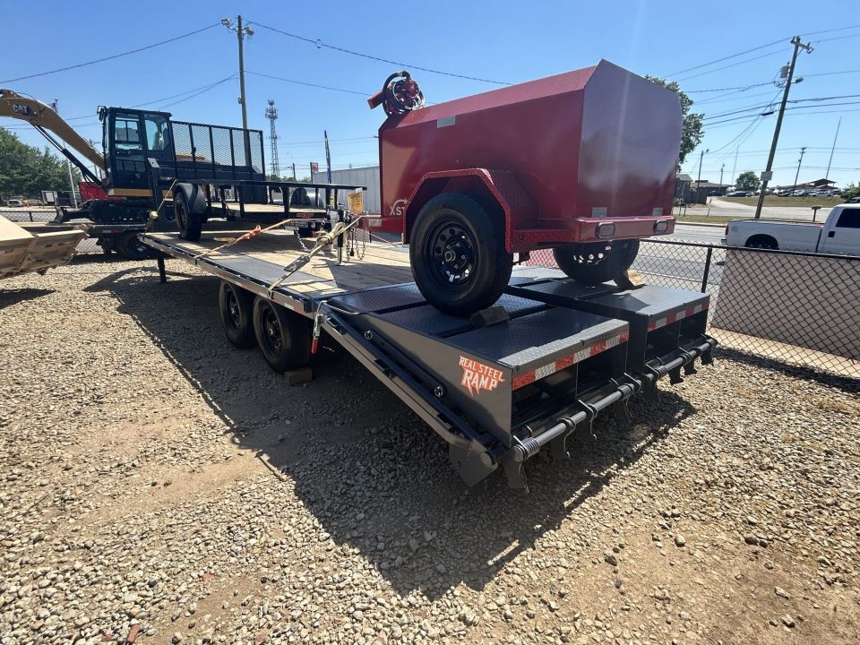 New 2026 Down 2 Earth Trailers 8.5x25 15.5K Deckover Equipment Trailer