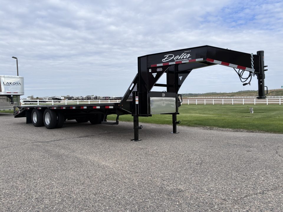New 2026 Delta Mfg 21' + 5" Gooseneck Flatbed Trailer