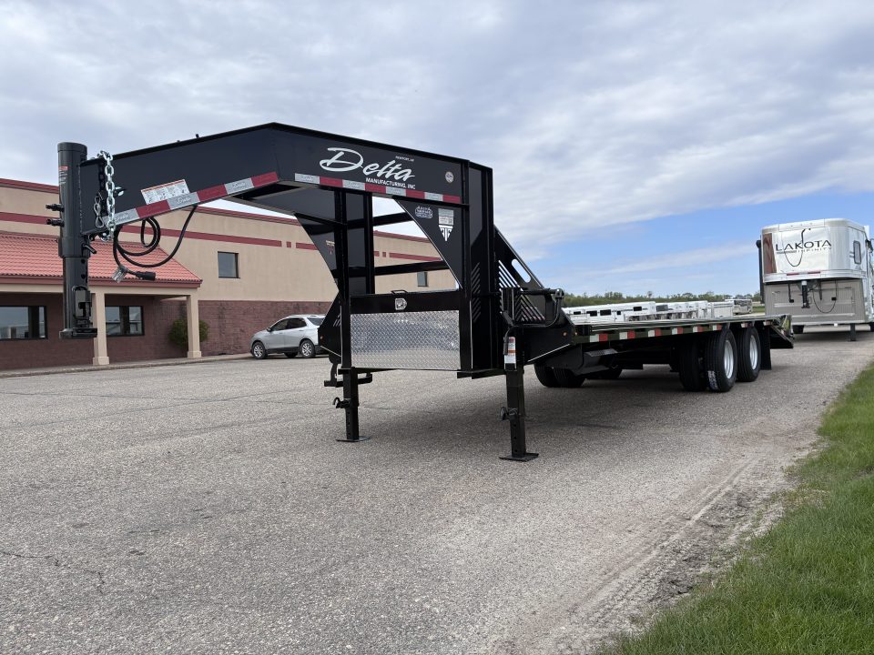 New 2026 Delta Mfg 21' + 5" Gooseneck Flatbed Trailer
