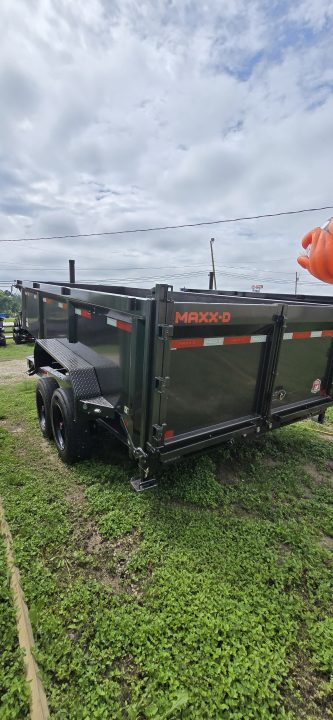 New 2027 MAXX-D DTB8316 Dump Trailer