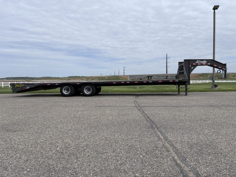 New 2026 Delta Mfg 27' +5' Gooseneck Flatbed Trailer