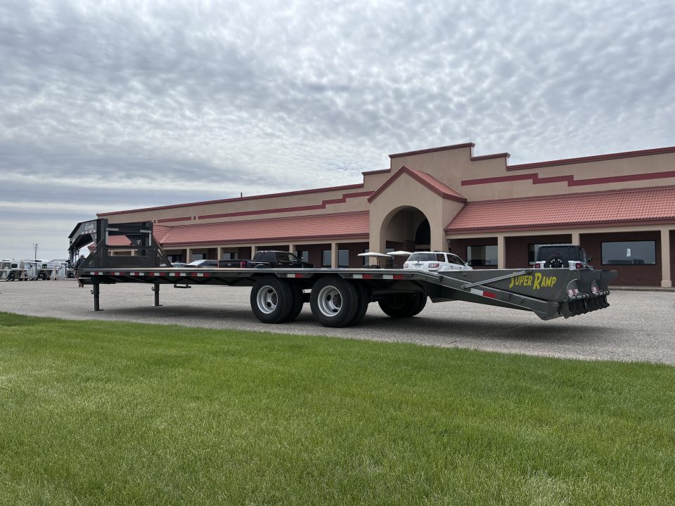 New 2026 Delta Mfg 27' +5' Gooseneck Flatbed Trailer