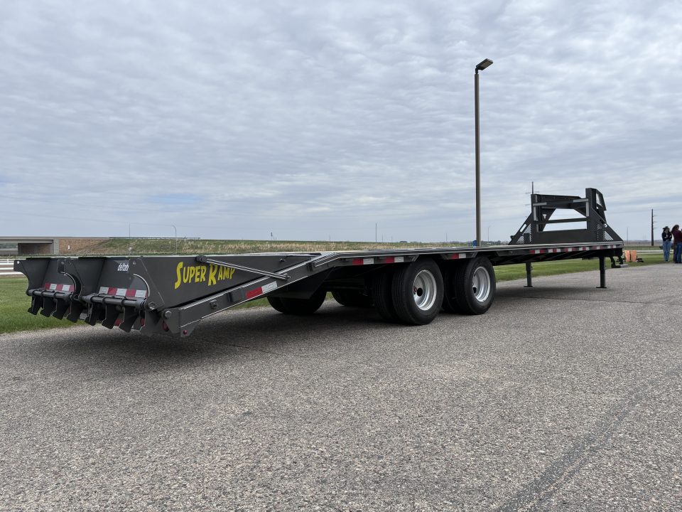 New 2026 Delta Mfg 27' +5' Gooseneck Flatbed Trailer
