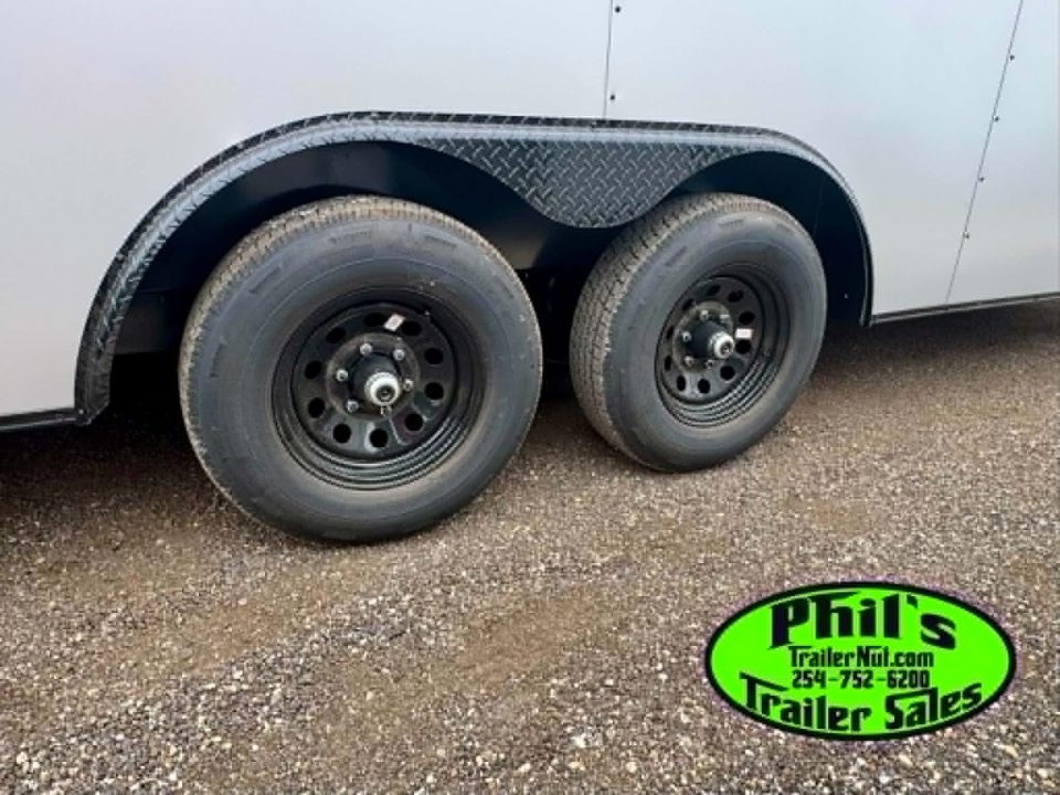 New 2026 Haulmark 8.5X20 Cargo / Enclosed Trailer PASSPORT DELUX UPGRADED 7' INTERIOR HEIGHT & 5200 LB DEXTER AXLES!