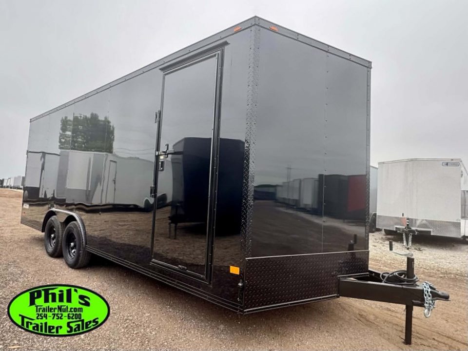 New 2026 Haulmark 8.5X20 Cargo / Enclosed Trailer PASSPORT DELUX 5200LB DEXTER AXLES & UPGRADED 7' INTERIOR HEIGHT!