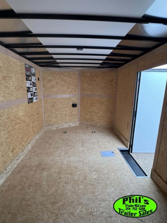 New 2026 Haulmark TRANSPORT 8.5X24 Cargo / Enclosed Trailer UPGRADED .080 SCREWLESS EXTERIOR