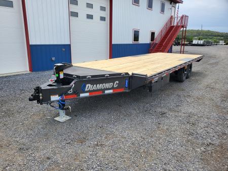 New 2026 Diamond C Trailers DEC207 / Straight Deck / 102"x24' /15500 GVWR