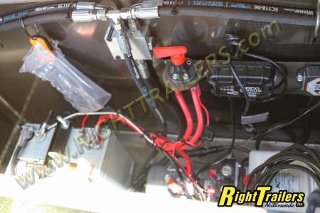 New 2027 8.5X40 MAXX-D GOOSENECK EQUIPMENT TRAILER