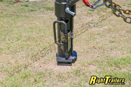 New 2027 8.5X40 MAXX-D GOOSENECK EQUIPMENT TRAILER
