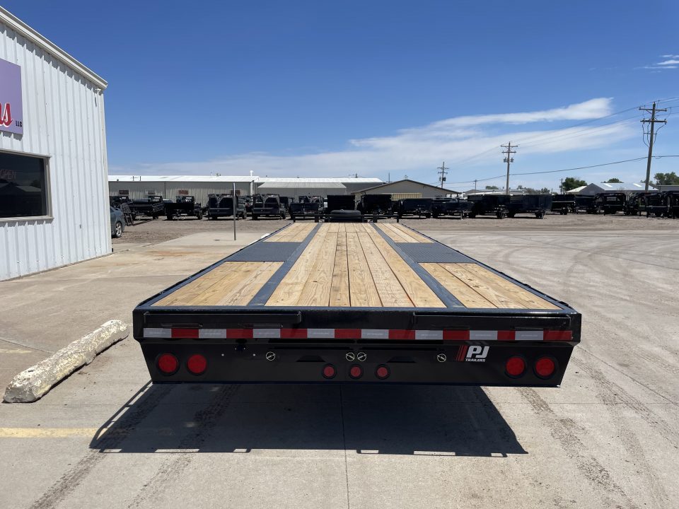 New 2027 PJ Trailers PL 30' X 102" Flatbed Trailer