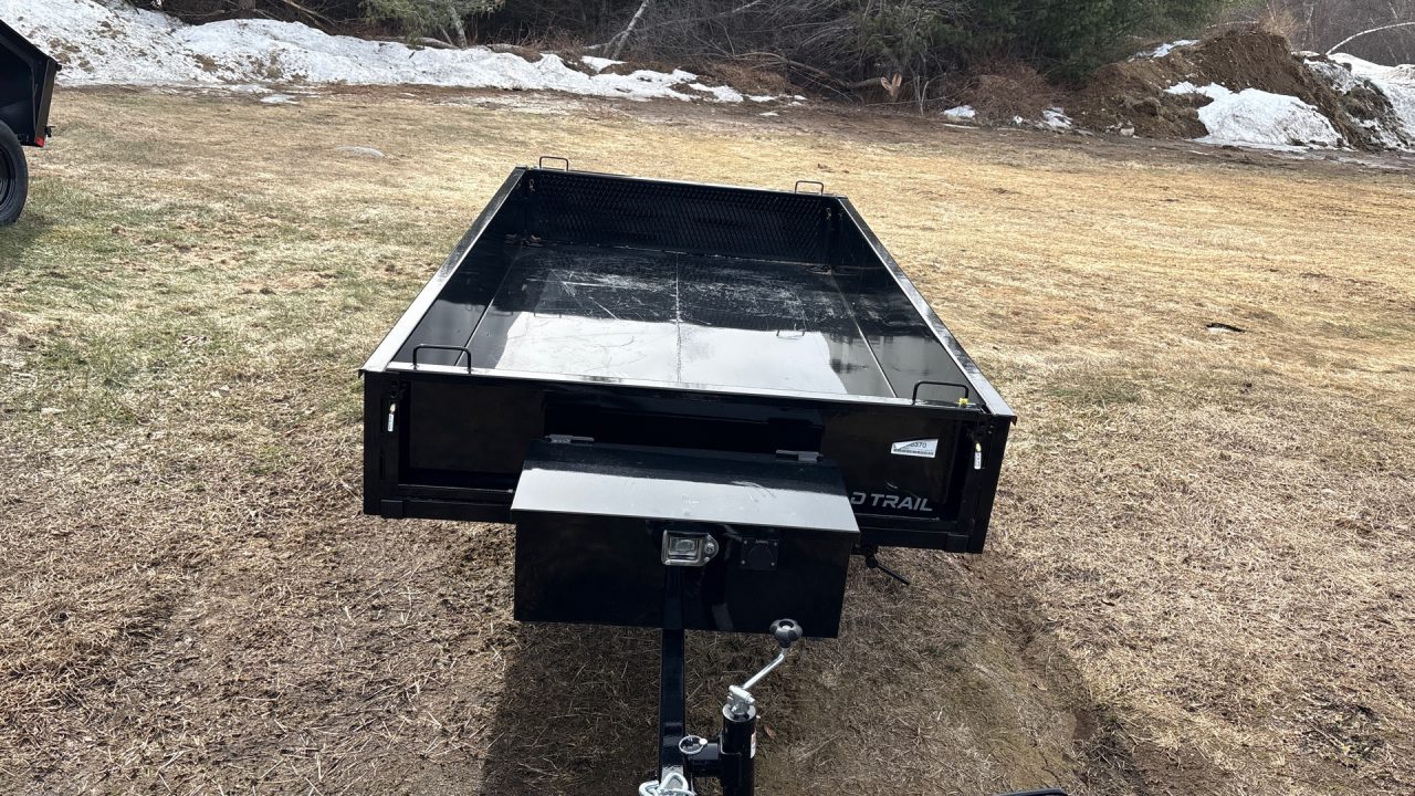 New 2026 Load Trail 60" X 08' SINGLE AXLE URBAN DUMP