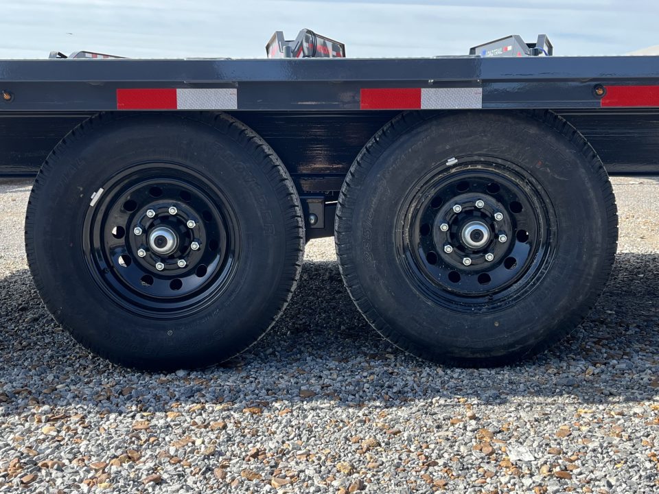 New 2026 Lamar 102" x 20' 14k Flatbed Trailer