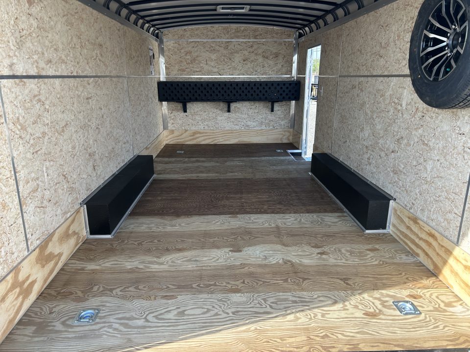 New 2026 Sure-Trac 8.5 x 18 Landscape Pro Enclosed Round Top Cargo Trailer 10K