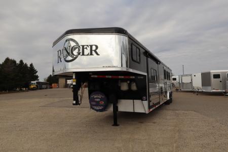 Used 2017 Bison Trailers 3 Horse LQ Trailer