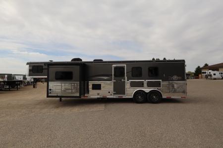 Used 2017 Bison Trailers 3 Horse LQ Trailer