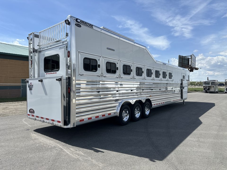New 2027 Cimarron Norstar 8 Horse Trainer Trailer
