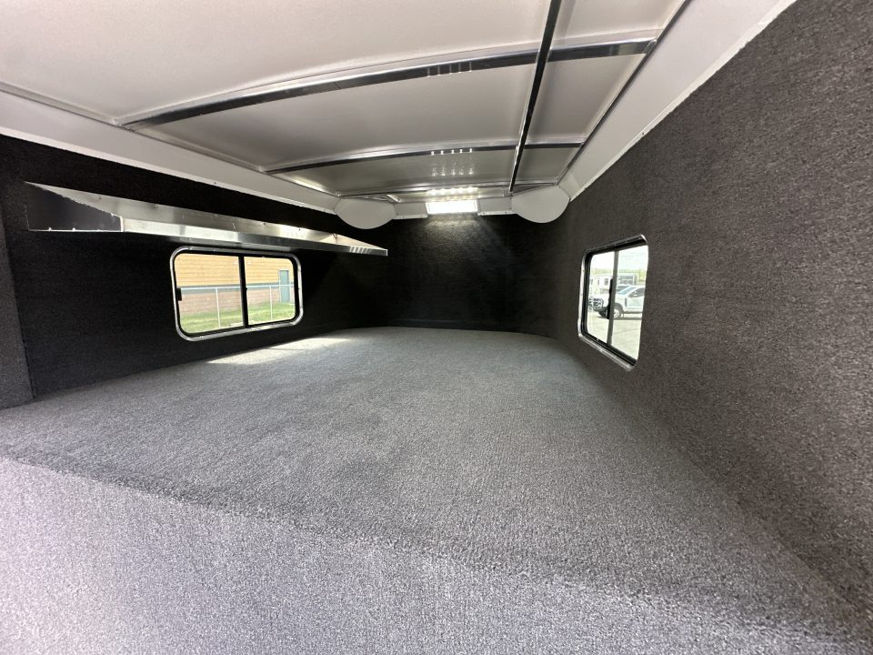 New 2027 Cimarron Norstar 8 Horse Trainer Trailer