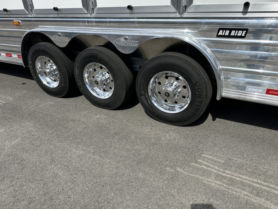 New 2027 Cimarron Norstar 8 Horse Trainer Trailer