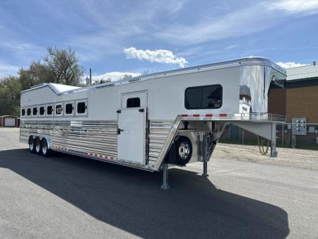 New 2027 Cimarron Norstar 8 Horse Trainer Trailer