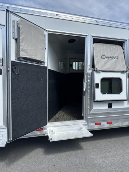 New 2027 Cimarron Norstar 8 Horse Trainer Trailer