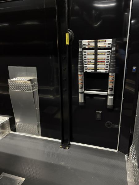 New 2026 Haulmark 32 EDGE Aluminum Stacker, .050 Upgrade, Premium Escape Door, Fully Finished, Lift, Awning, Air Prep