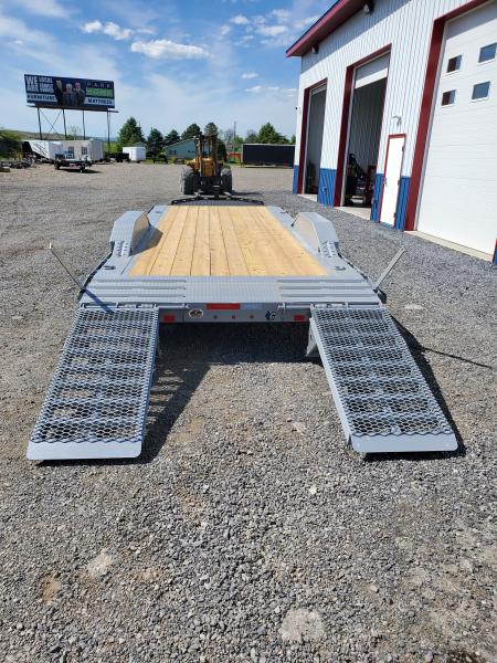 New 2026 Diamond C Trailers LPX207 Equipment Trailer / 102"X22' / 15500 GVWR