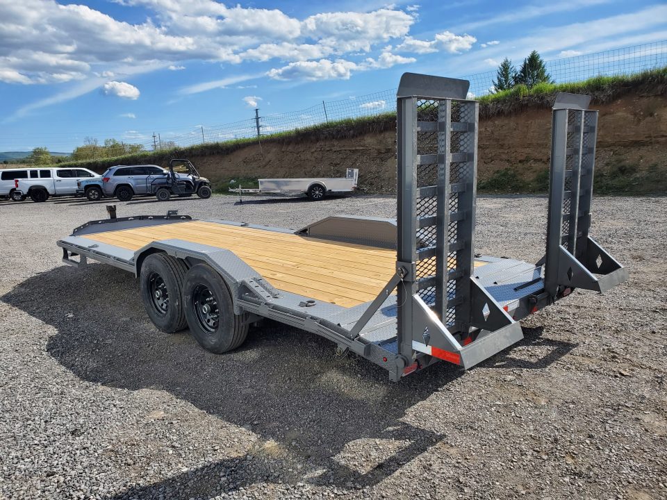 New 2026 Diamond C Trailers LPX207 / 102"X20' / 15500 GVWR