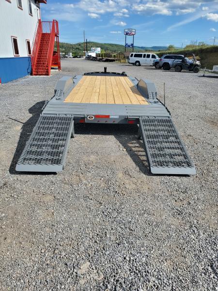 New 2026 Diamond C Trailers LPX207 / 102"X20' / 15500 GVWR