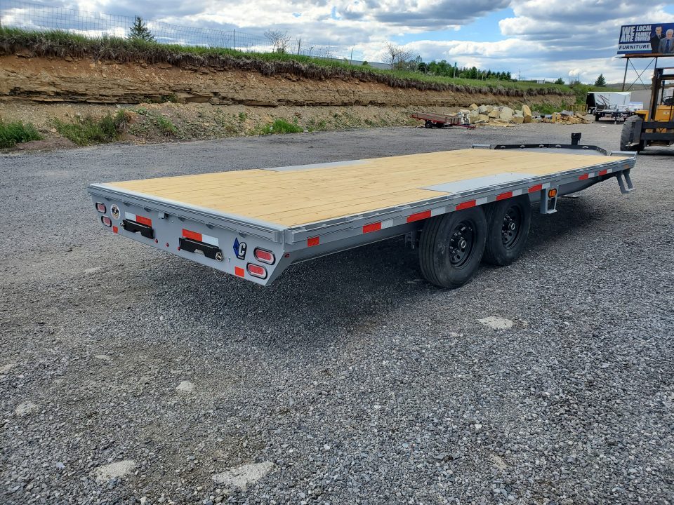 New 2026 Diamond C Trailers DEC207 / 102"X20' / 15500 GVWR
