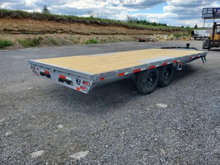New 2026 Diamond C Trailers DEC207 / 102"X20' / 15500 GVWR