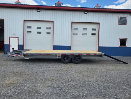 New 2026 Diamond C Trailers DEC207 / 102"X20' / 15500 GVWR