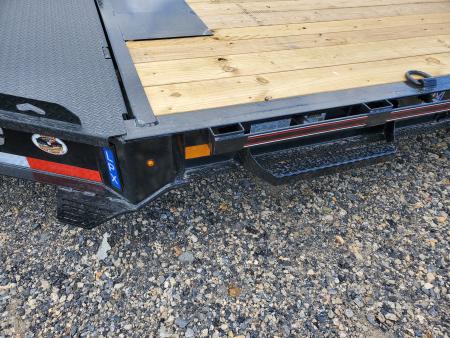 New 2026 Diamond C Trailers LPX207 / 82"X22'/ 15500 GVWR