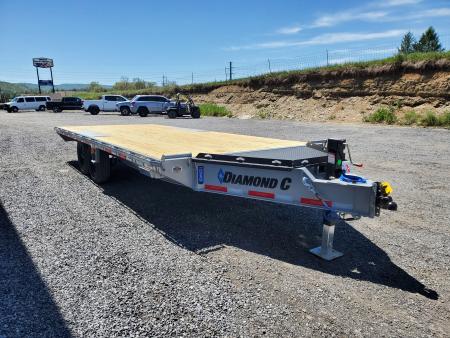 New 2026 Diamond C Trailers DEC207 / 102 X20' / 15500 GVWR