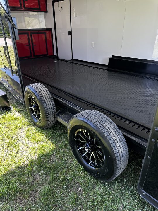New 2026 Luxe 8.5x24 Race Trailer - Finished Interior- 5200LB Torsion - Full Escape Door-Removable Fender