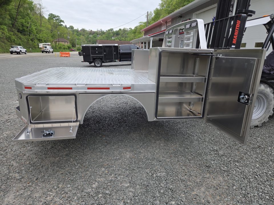 New Martin Truck Bodies 98x104 SBV Flatbed 8' DRW Longbed