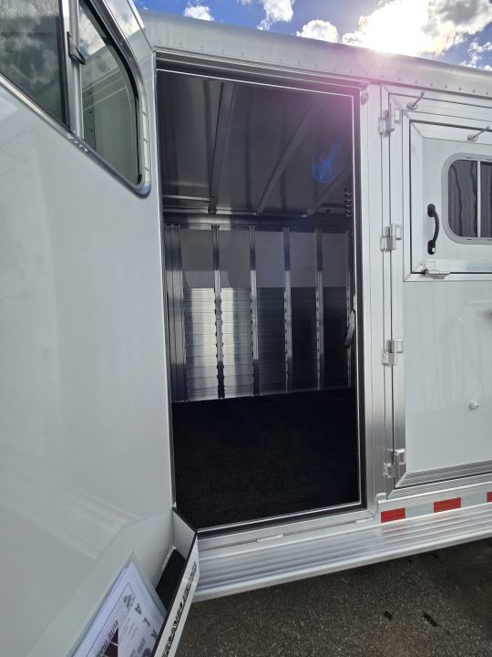 New 2026 Elite Mustang 4 Horse Trailer