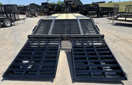 New 2026 East Texas Trailers 25' Tandem Dual Gooseneck Pierce Frame Macho Dove Tail Equipment Trailer