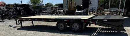 New 2026 East Texas Trailers 25' Tandem Dual Gooseneck Pierce Frame Macho Dove Tail Equipment Trailer