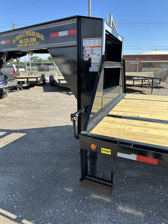 New 2026 East Texas Trailers 32' Tandem Dual Gooseneck Pierce Frame Macho Dove Tail Equipment Trailer