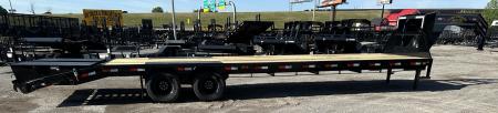 New 2026 East Texas Trailers 32' Tandem Dual Gooseneck Pierce Frame Macho Dove Tail Equipment Trailer