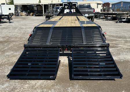 New 2026 East Texas Trailers 32' Tandem Dual Gooseneck Pierce Frame Macho Dove Tail Equipment Trailer