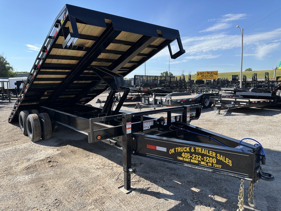New 2026 East Texas Trailers 25' Tandem Dual Gooseneck Full Tilt Equipment Trailer