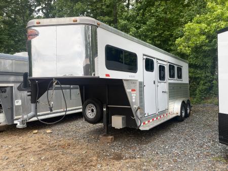 Used 2012 Sundowner 3 H GN Horse Trailer