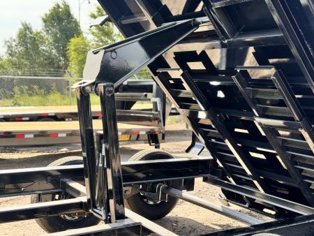 New 2026 Load Trail 7-14-3H Gooseneck Dump W/ 7 Gauge Floor 7K Axles